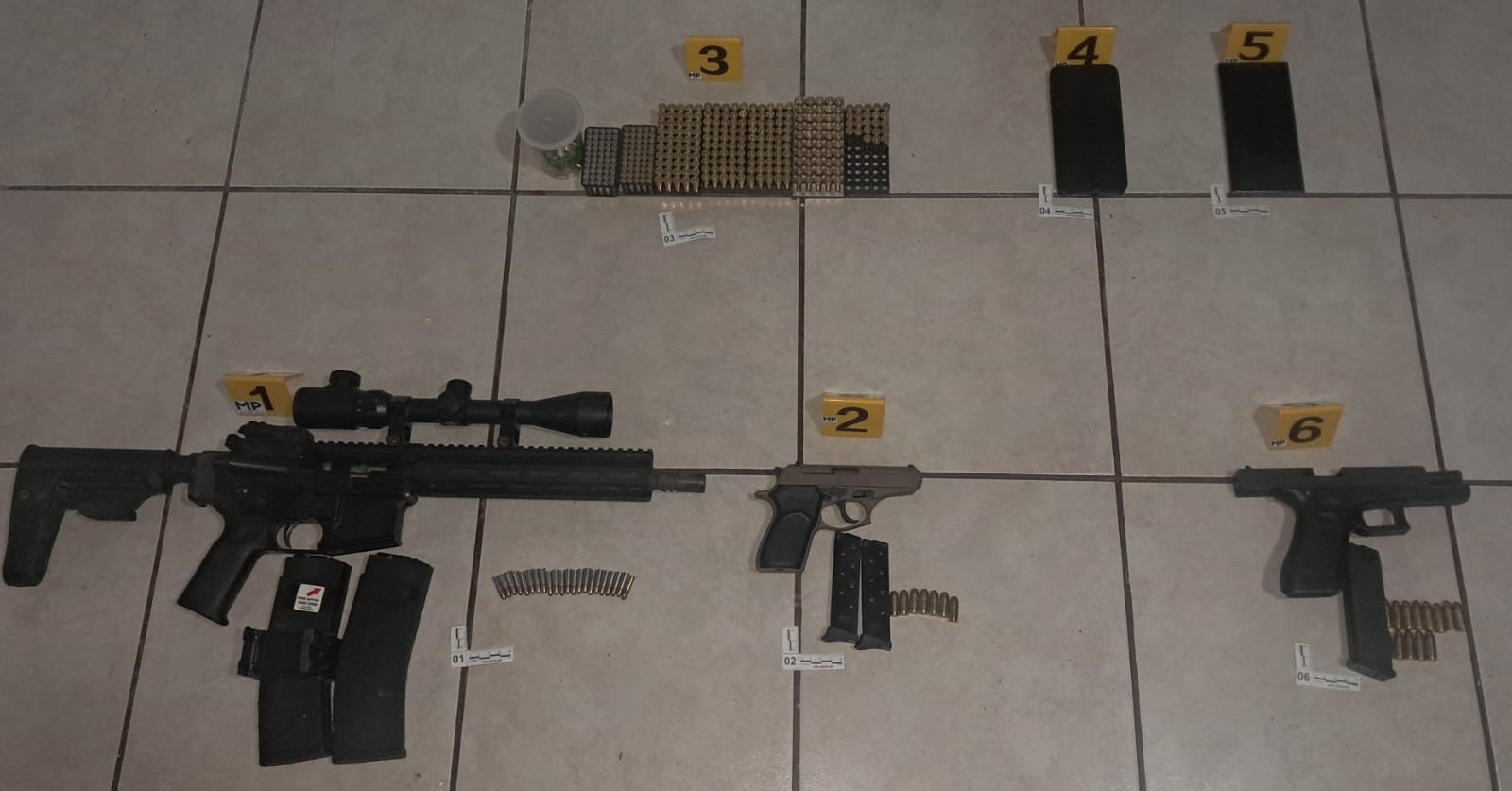 PNC armas incautadas estructura narcomenudeo allanamientos 17 octubre 2025 Foto PNC