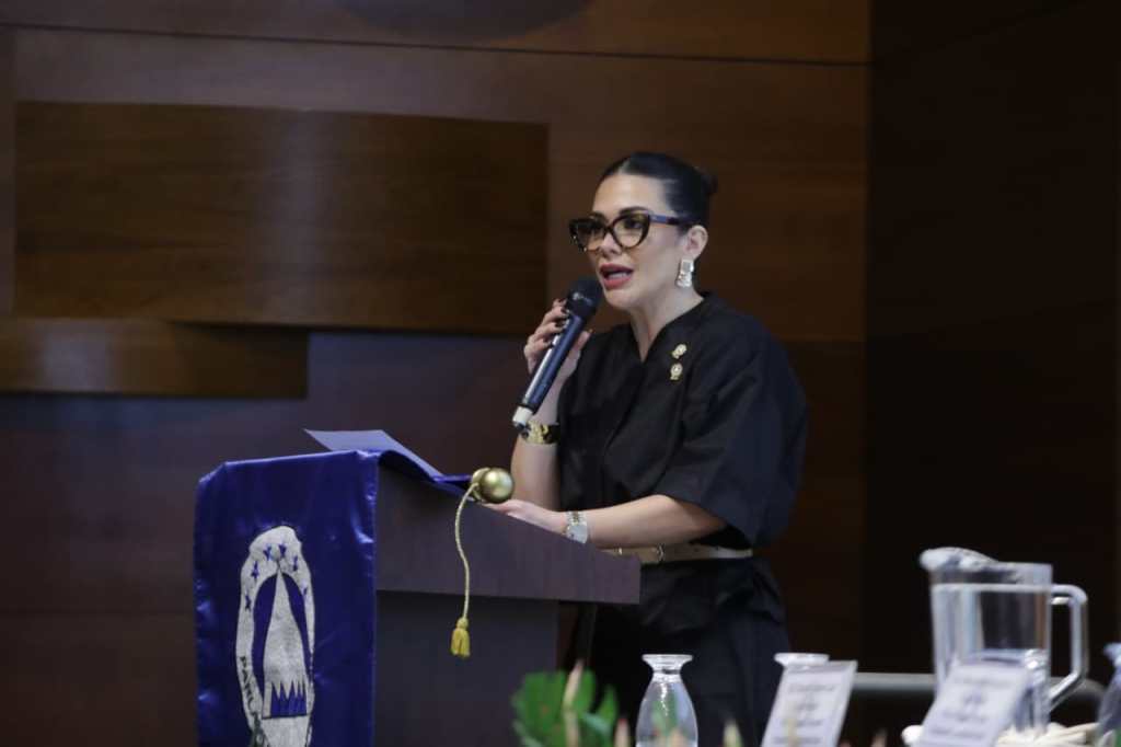 Presidenta Parlacen Karla Gutierrez