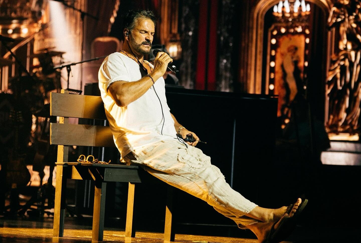 “Un regalo especial para quienes no pueden asistir”: el emotivo video que Ricardo Arjona dedicó a los guatemaltecos