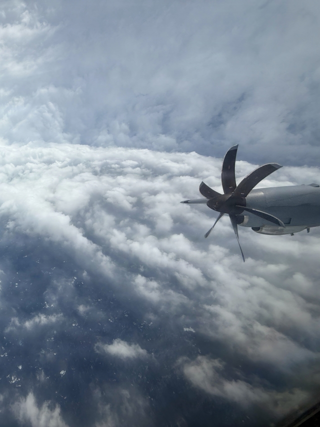 El huracán Melissa, de categoría 5, azota Jamaica con vientos y lluvias devastadores