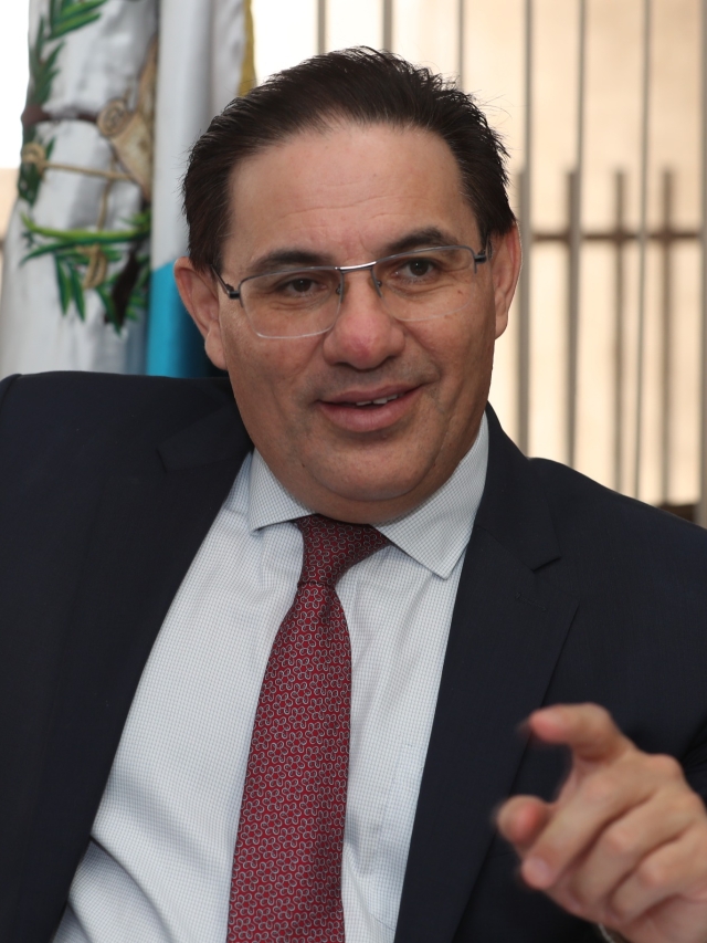 MARCO VILLEDA, MINISTRO DE GOBERNACIÓN