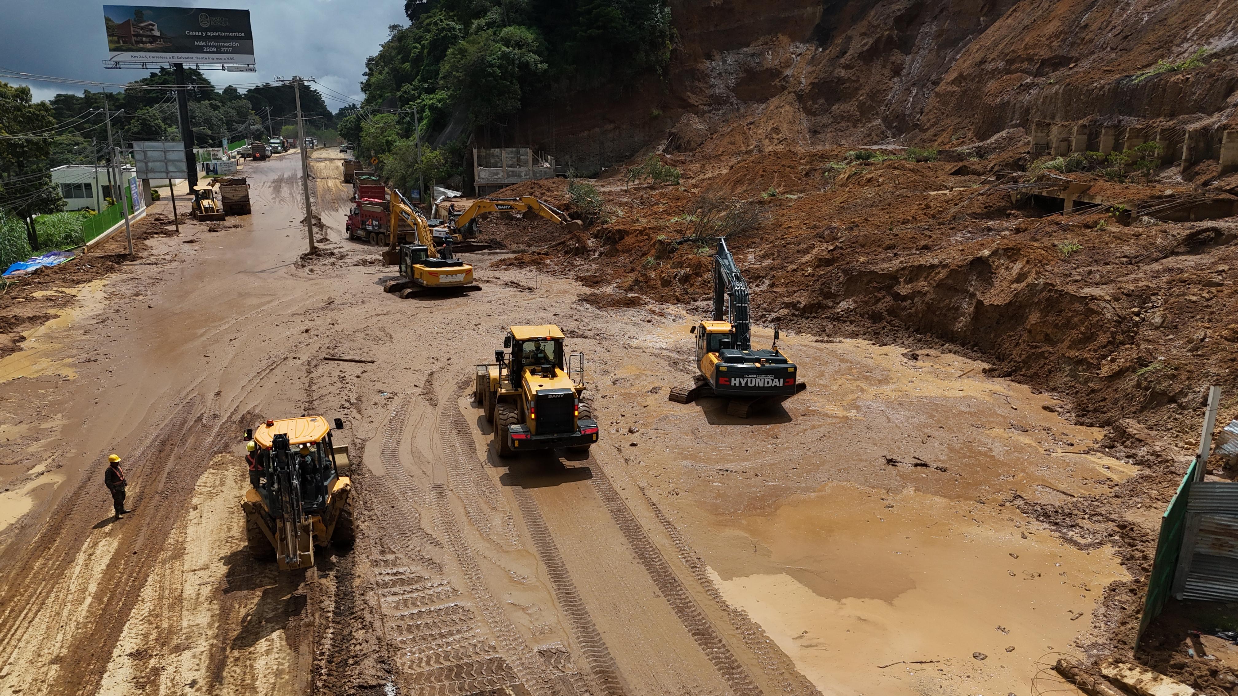Dueño del terreno donde ocurrió el deslizamiento en el km 24.5 de la carretera a El Salvador sigue sin aparecer