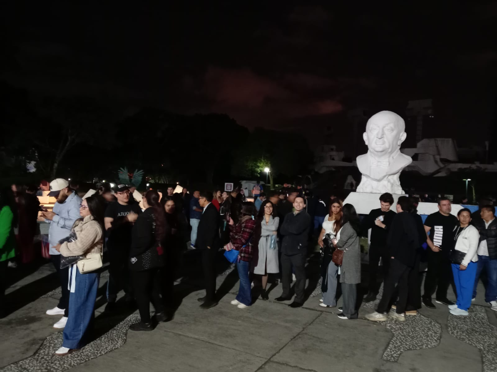 “Lo que el Seco no dijo”: ¿Quiénes son los privilegiados que están en el primer concierto de Ricardo Arjona?