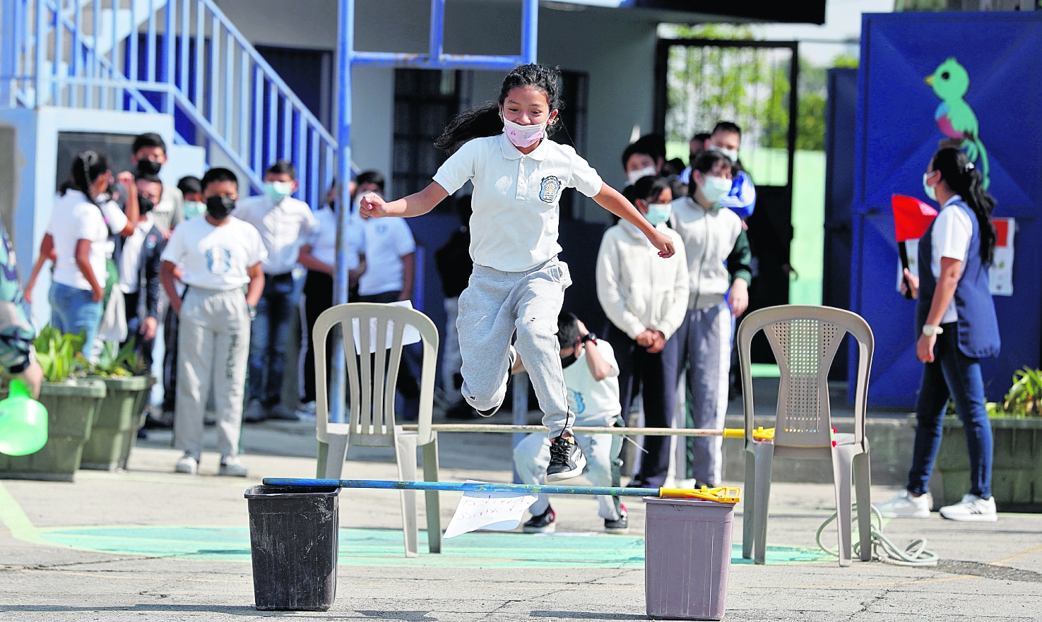 ¿Qué enfermedades afectan más a los estudiantes y cuánto cuesta cada consulta? Datos del Programa de Salud Escolar