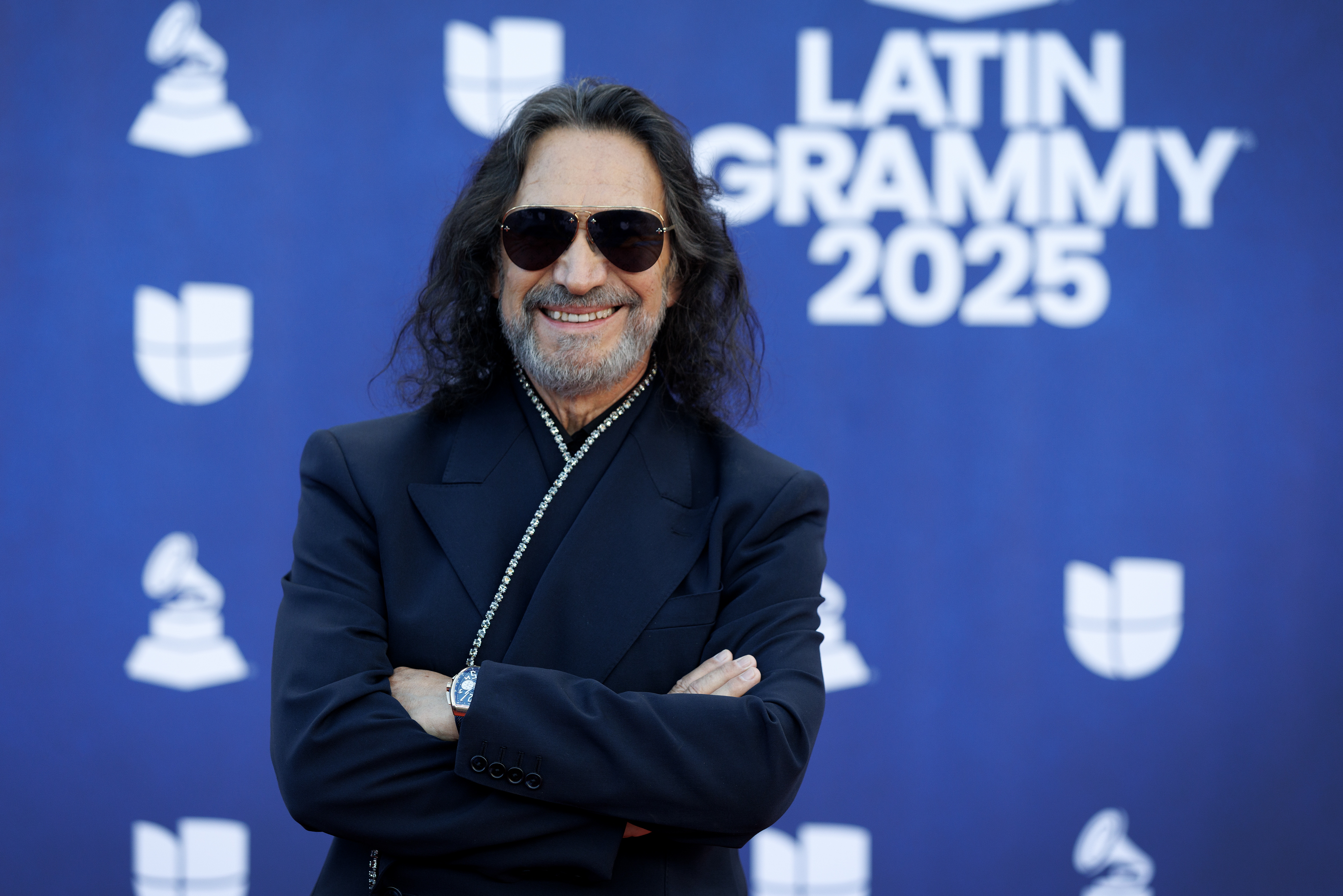 Las Vegas (United States), 14/11/2025.- Mexican singer-songwriter Marco Antonio Solis attends the red carpet event for the 26th Annual Latin Grammy Awards ceremony at the MGM Grand Garden Arena in Las Vegas, Nevada, USA, 13 November 2025. The Latin Grammy Awards recognize artistic and/or technical achievement, not sales figures or chart positions, and the winners are determined by the votes of their peers-the qualified voting members of the academy. EFE/EPA/CRISTOBAL HERRERA-ULASHKEVICH