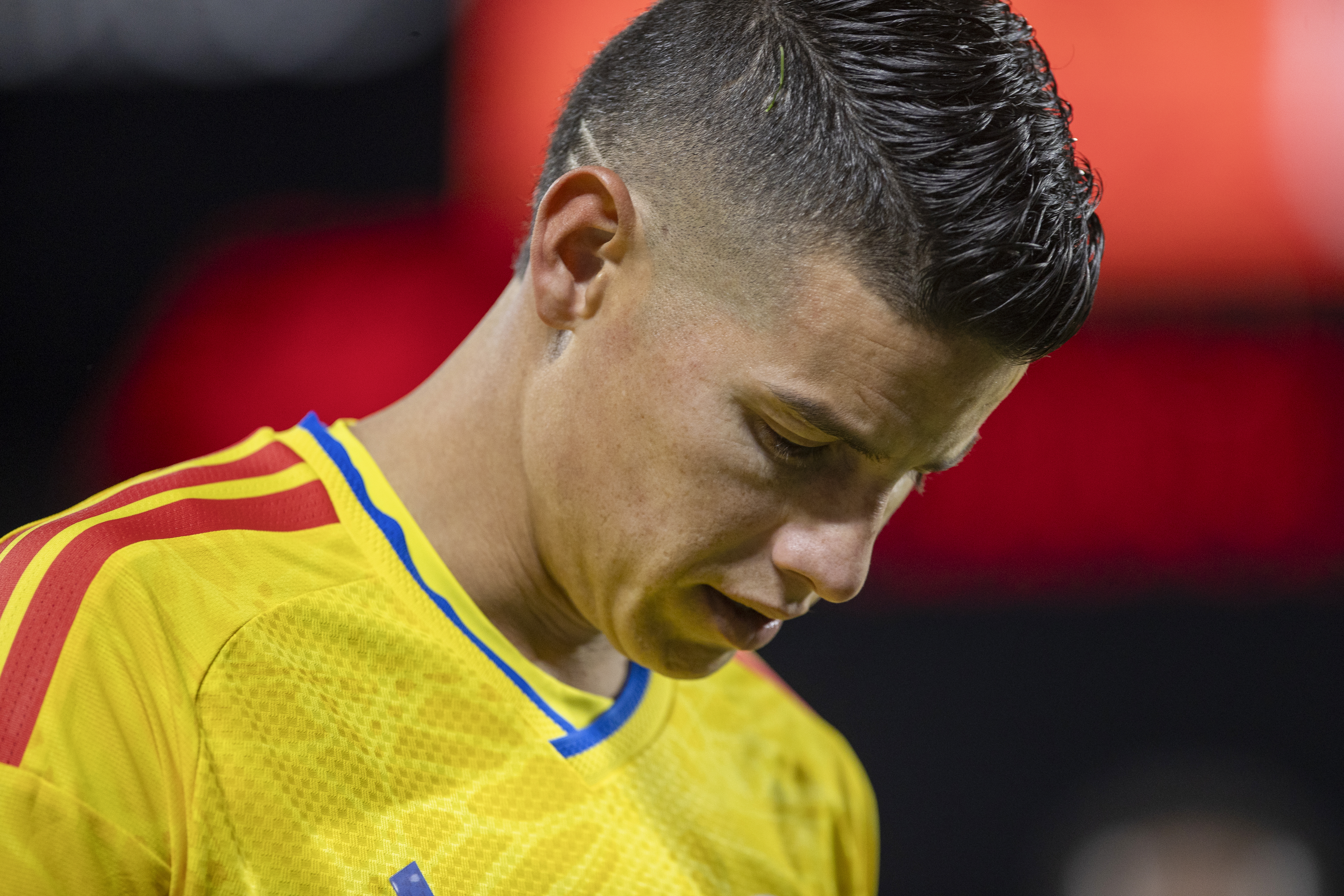 James Rodríguez evoluciona tras hospitalización pero deja dudas sobre su regreso