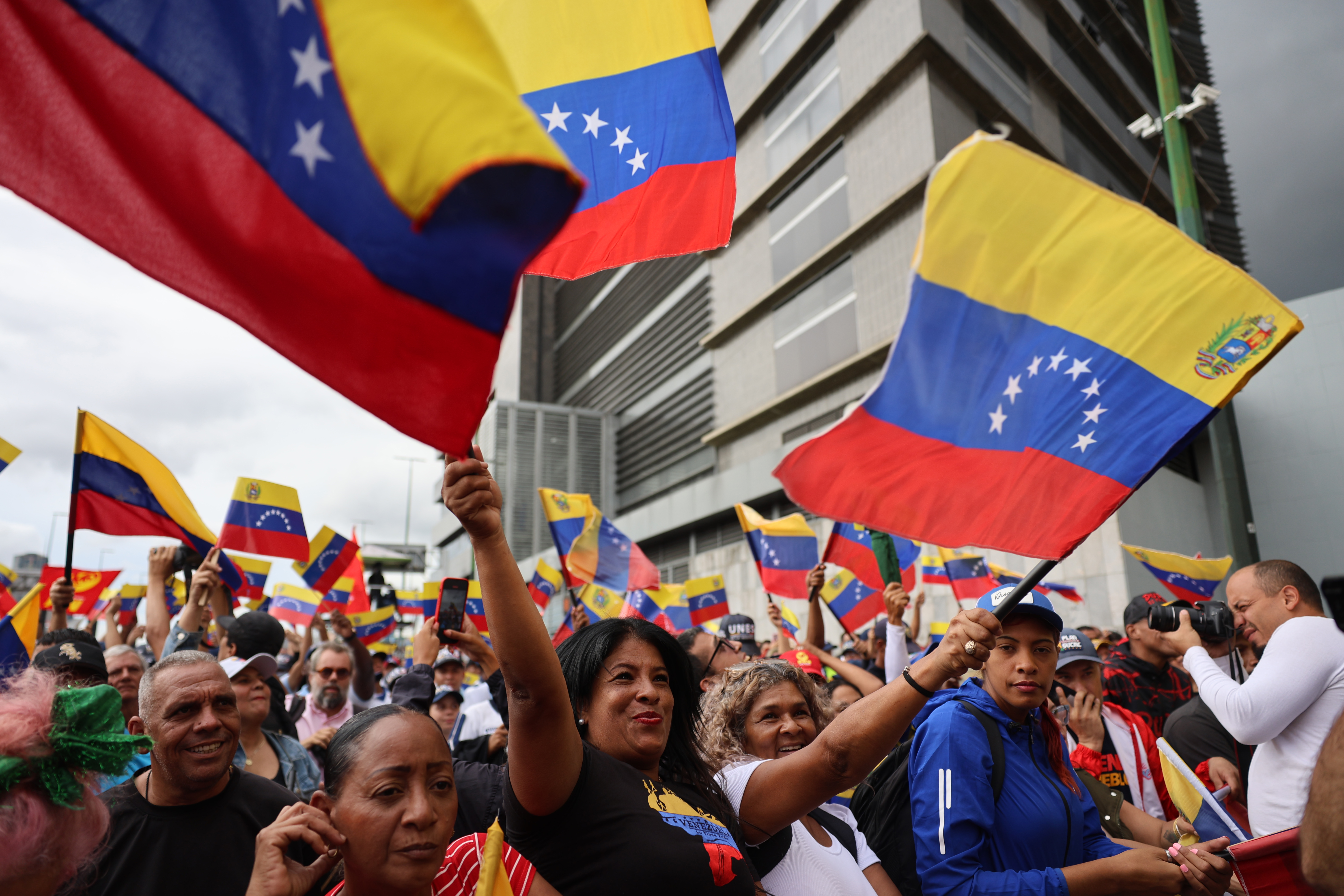 La guerra falsa de EE. UU. contra Venezuela podría volverse de verdad