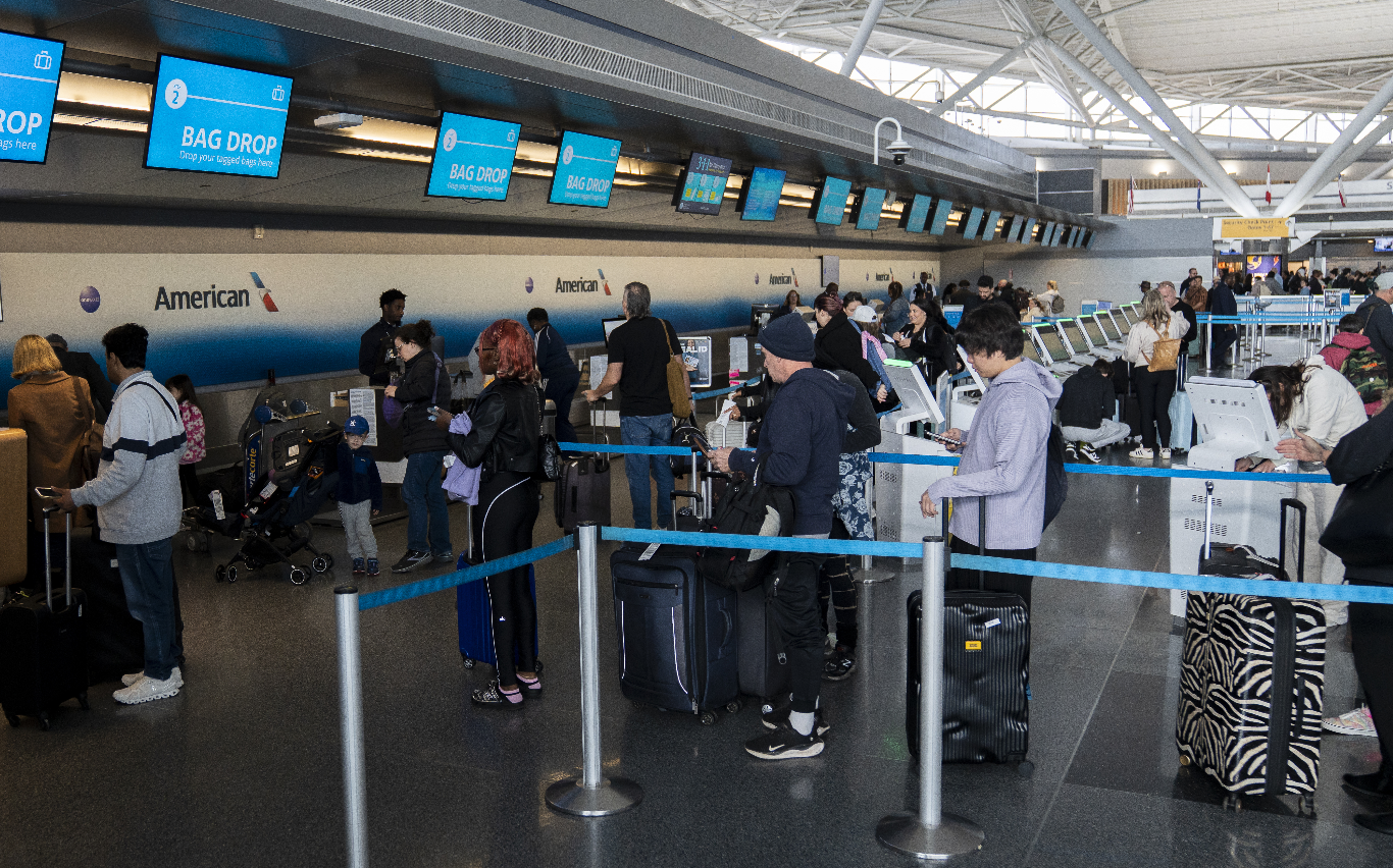 El recorte de la capacidad en aeropuertos de EE. UU. deja más de 1 mil 700 vuelos cancelados