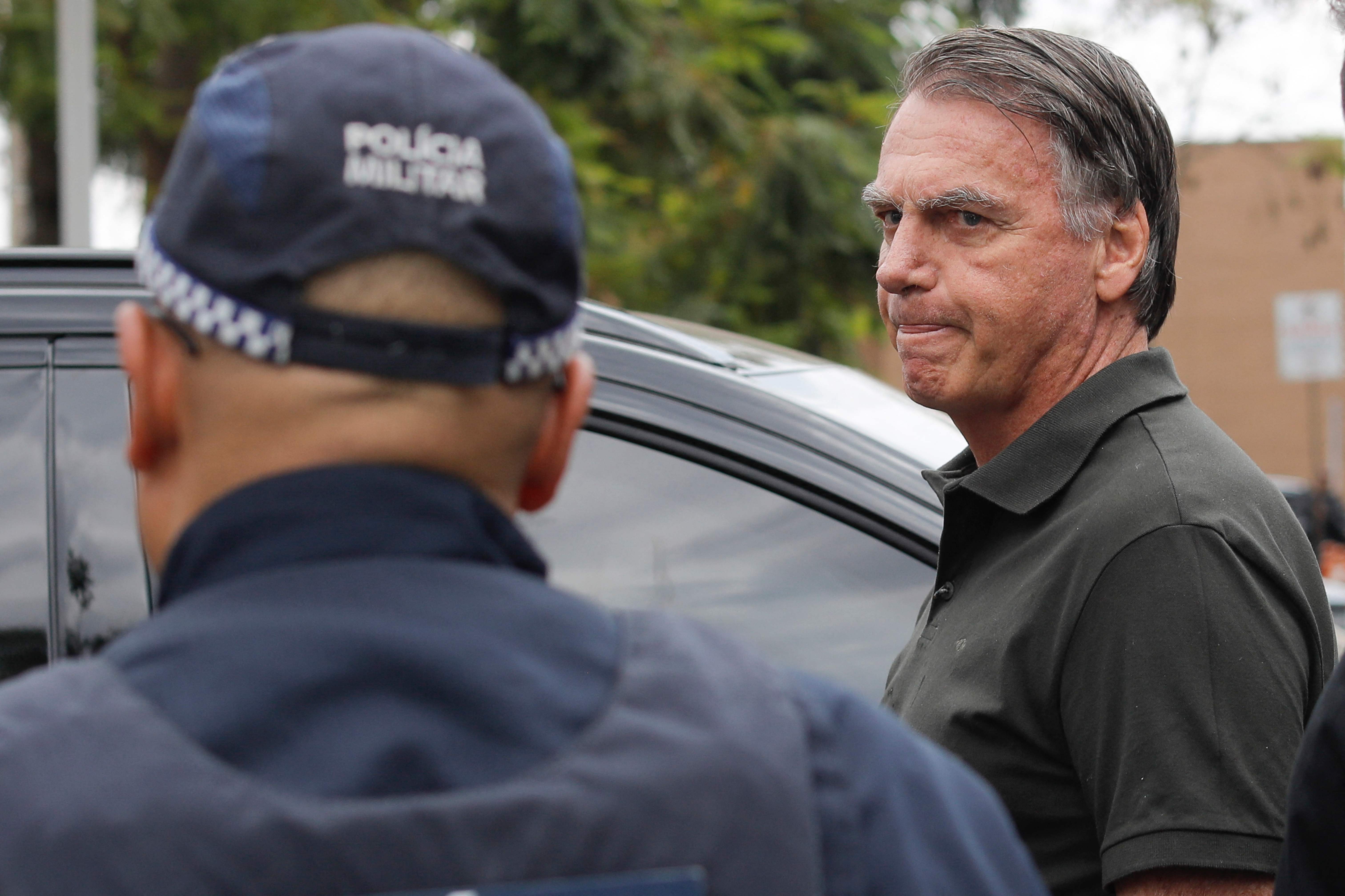 El expresidente brasileño Jair Bolsonaro es enviado a prisión por riesgo de fuga
