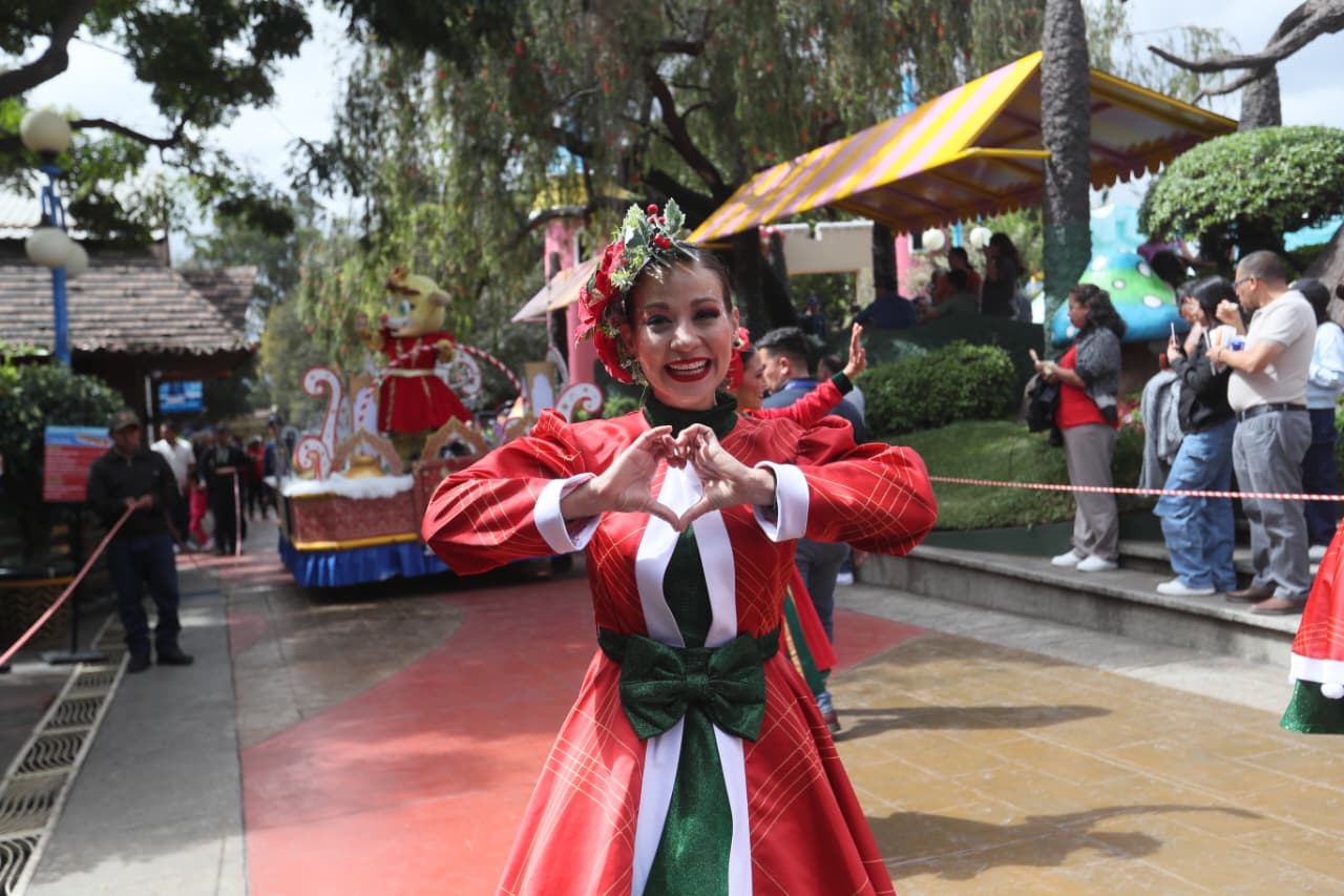 CARROZAS Y DESFILES NAVIDAD 2025'