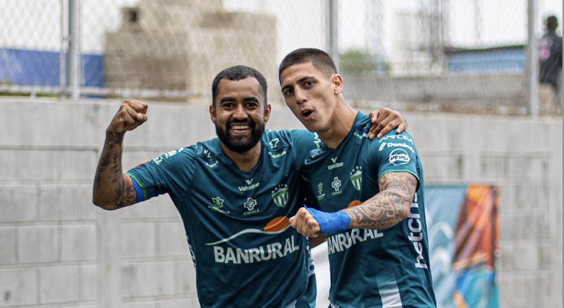 Mixco cae en casa ante Antigua y pone en riesgo su liderato en el Apertura 2025