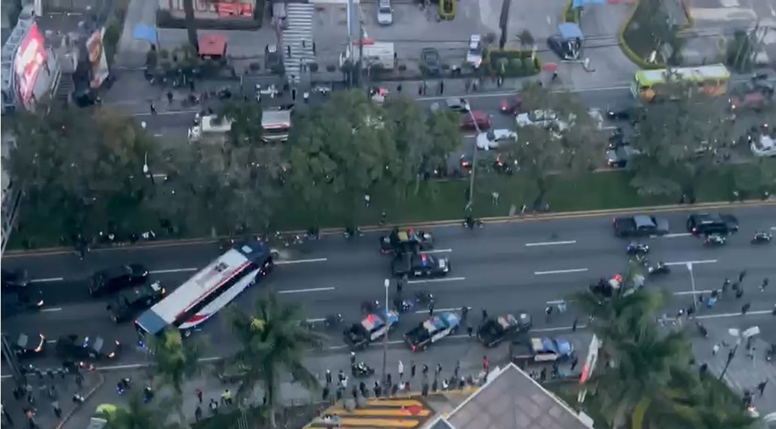 Guatemala vs Panamá: Canaleros salen hacia el estadio de El Trébol custodiados como si cruzaran zona de guerra