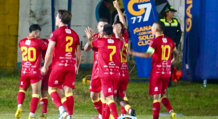 Primera División | San Pedro se convierte en el primer finalista y asegura el 5