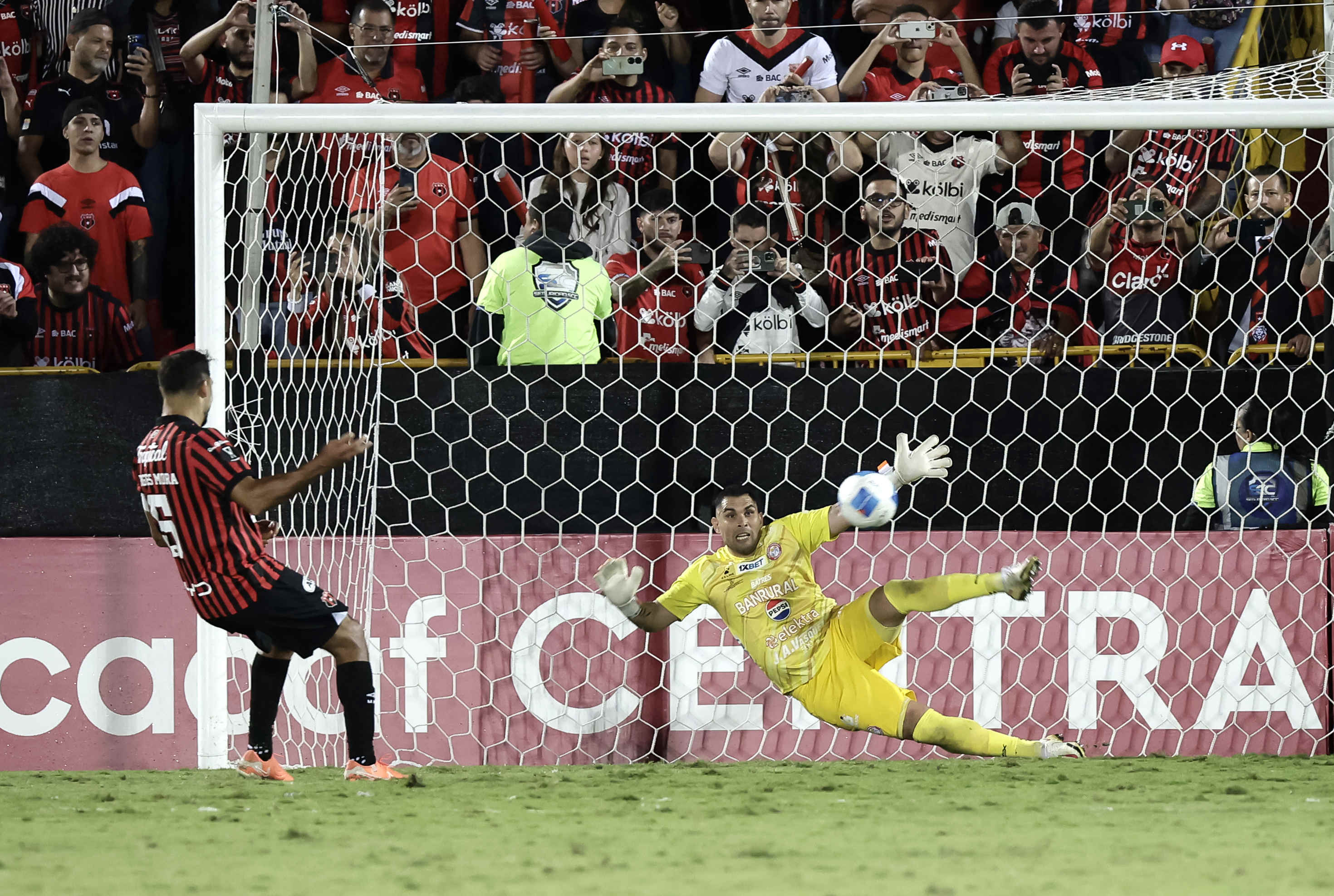 Rubén Dario Silva reacciona por el empate y asegura que se lograron un resultado importante