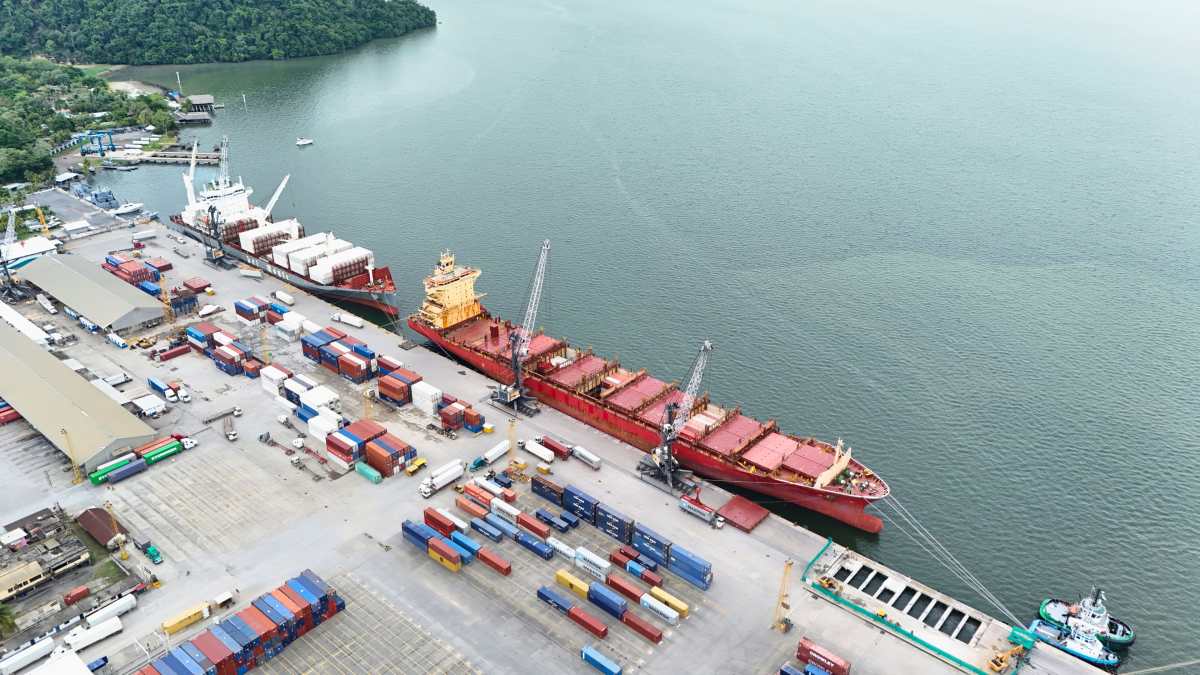 Las autoridades rectoras del sistema portuario mantienen una coordinación pública-privada para resolver los temas por fases en los puertos, sobre todo en el corto plazo. (Foto Prensa Libre: Cortesía Empornac)