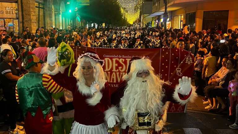 EN VIVO | Desfile de Bandas Navideño 2