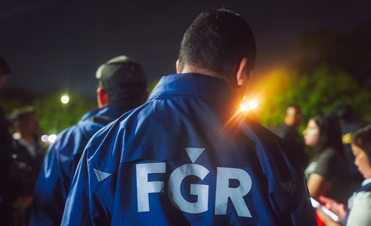 El Salvador desmantela red que convirtió a Guatemala en corredor de droga, migrantes y explotación de menores