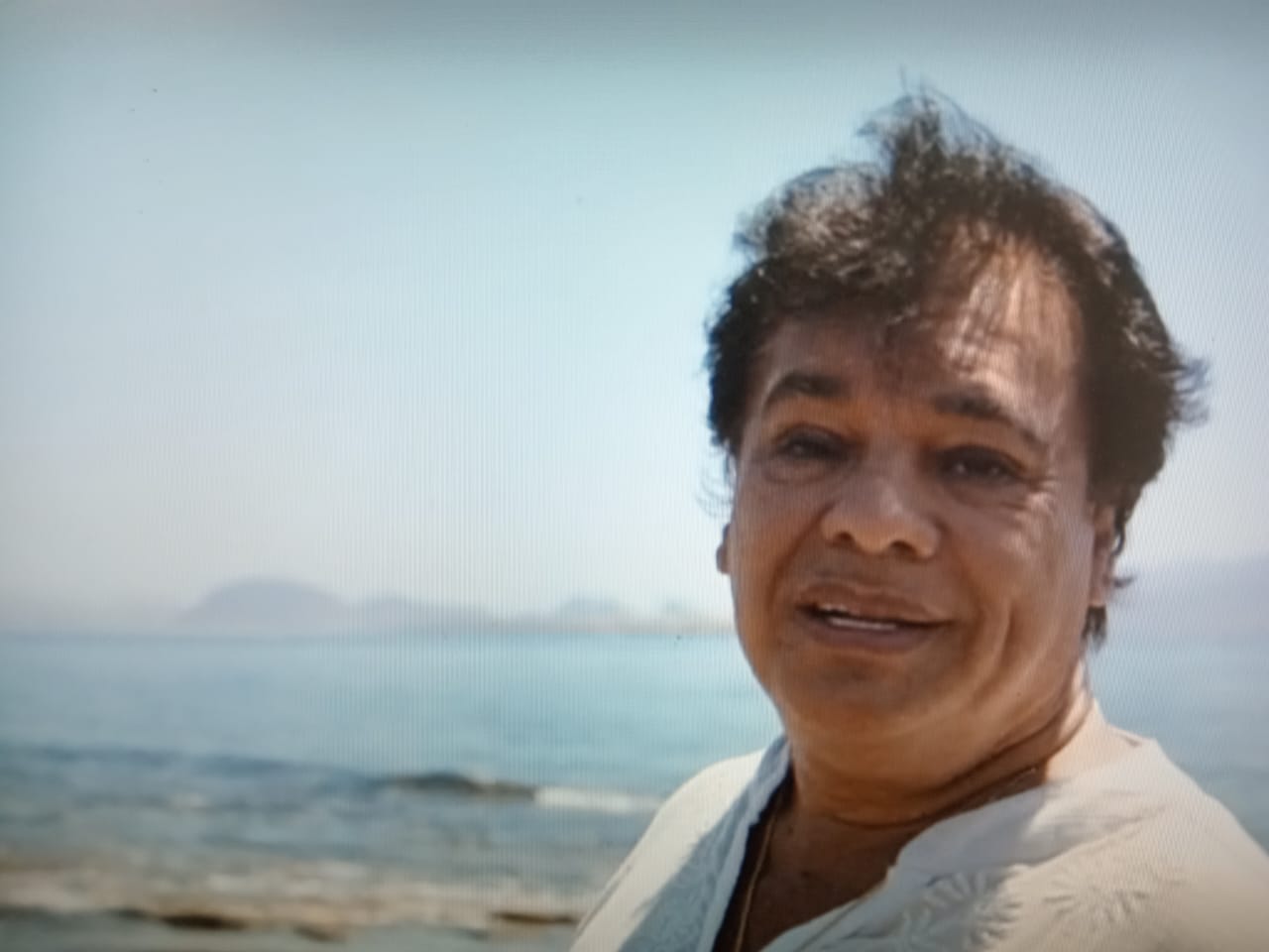 “Juan Gabriel: Debo, puedo y quiero”: La serie de Netflix que muestra sus orígenes, momentos más dolorosos y sus últimos días