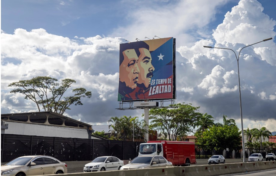 “Cerrado en su totalidad”: Trump advierte sobre el espacio aéreo de Venezuela