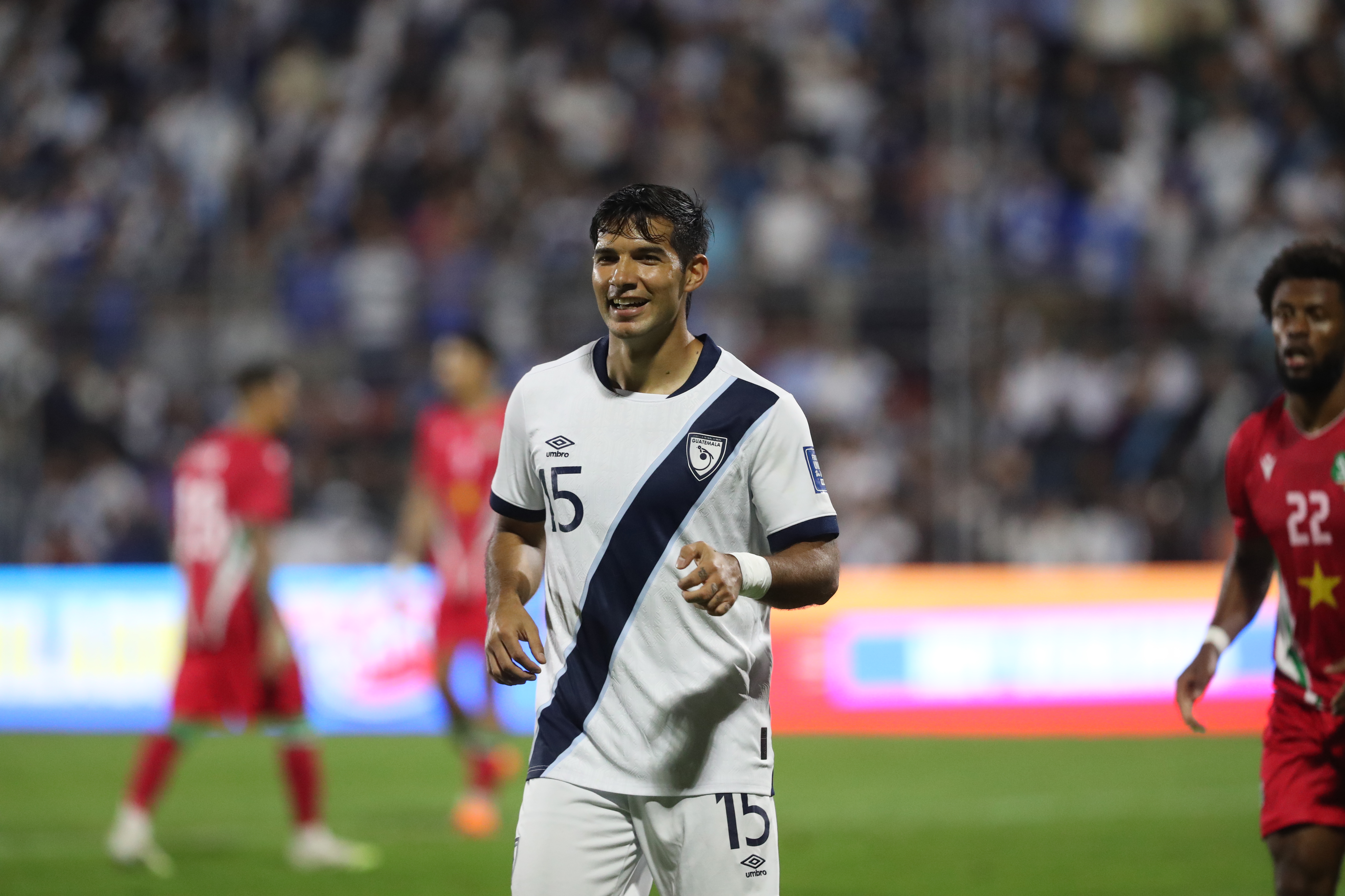 La seleccin guatemalteca venci a Surinam 3-1 en la ltima fecha de las eliminatorias de Concacaf y se despide de la clasificacin con 8 puntos.

Foto: Erick Avila.                19/11/2025