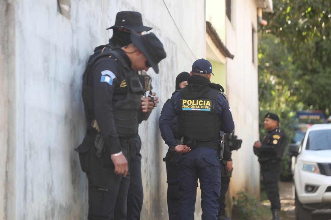 RECAPTURAN AL CARTOON. FRAIJANES 2