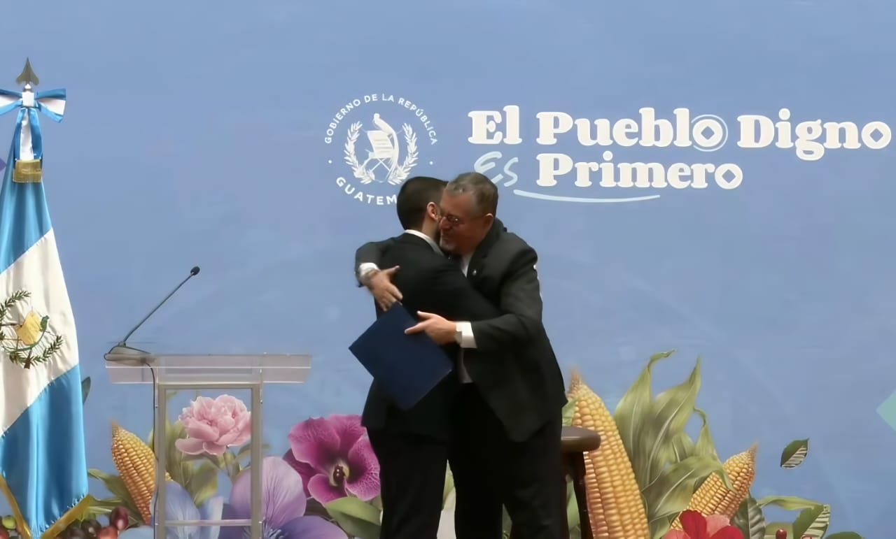 Santiago Palomo deja la Secretaría de Comunicación de la Presidencia para asumir como embajador en el Vaticano