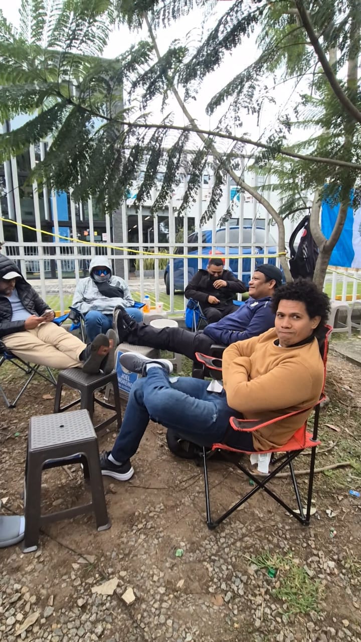 Selección Nacional: A 4 días de que inicie la venta de boletos,  aficionados ya hacen fila por entradas para los partidos contra Panamá y Surinam