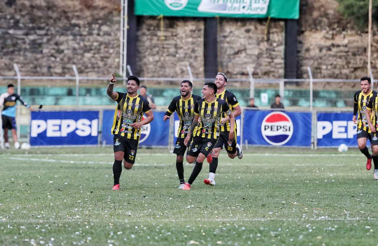 Así quedó la tabla de posiciones tras completarse las 22 jornadas del ...