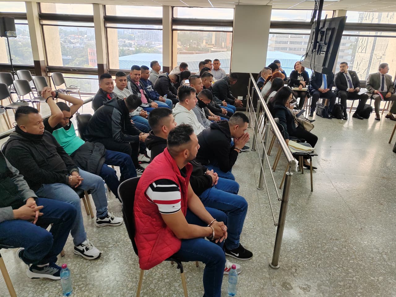 Juez reprograma audiencia de 24 agentes del SP implicados en fuga masiva en cárcel Fraijanes 2