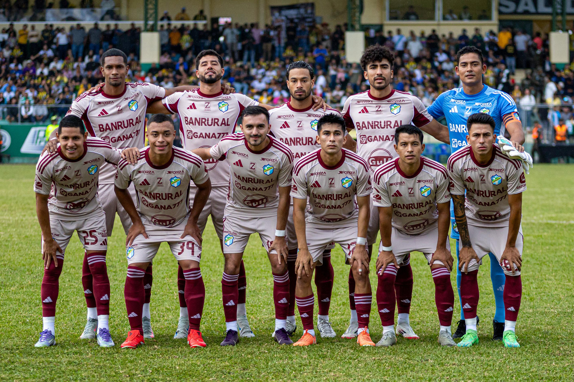 Crisis de Comunicaciones: Recuento de las ocasiones en que el equipo albo no logró clasificar a la fase final