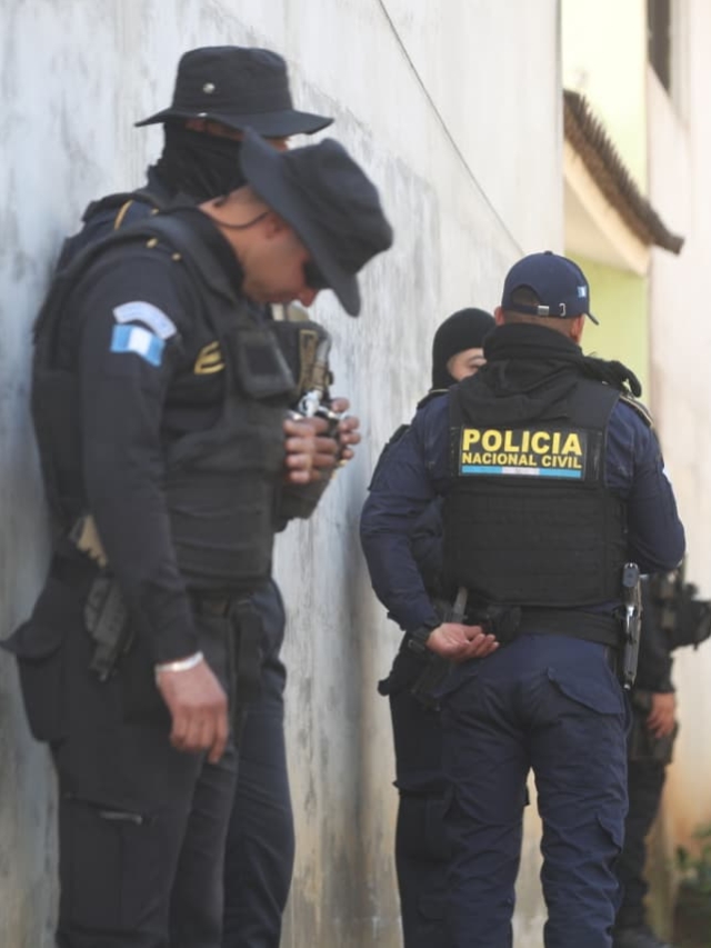 RECAPTURAN AL CARTOON. FRAIJANES 2