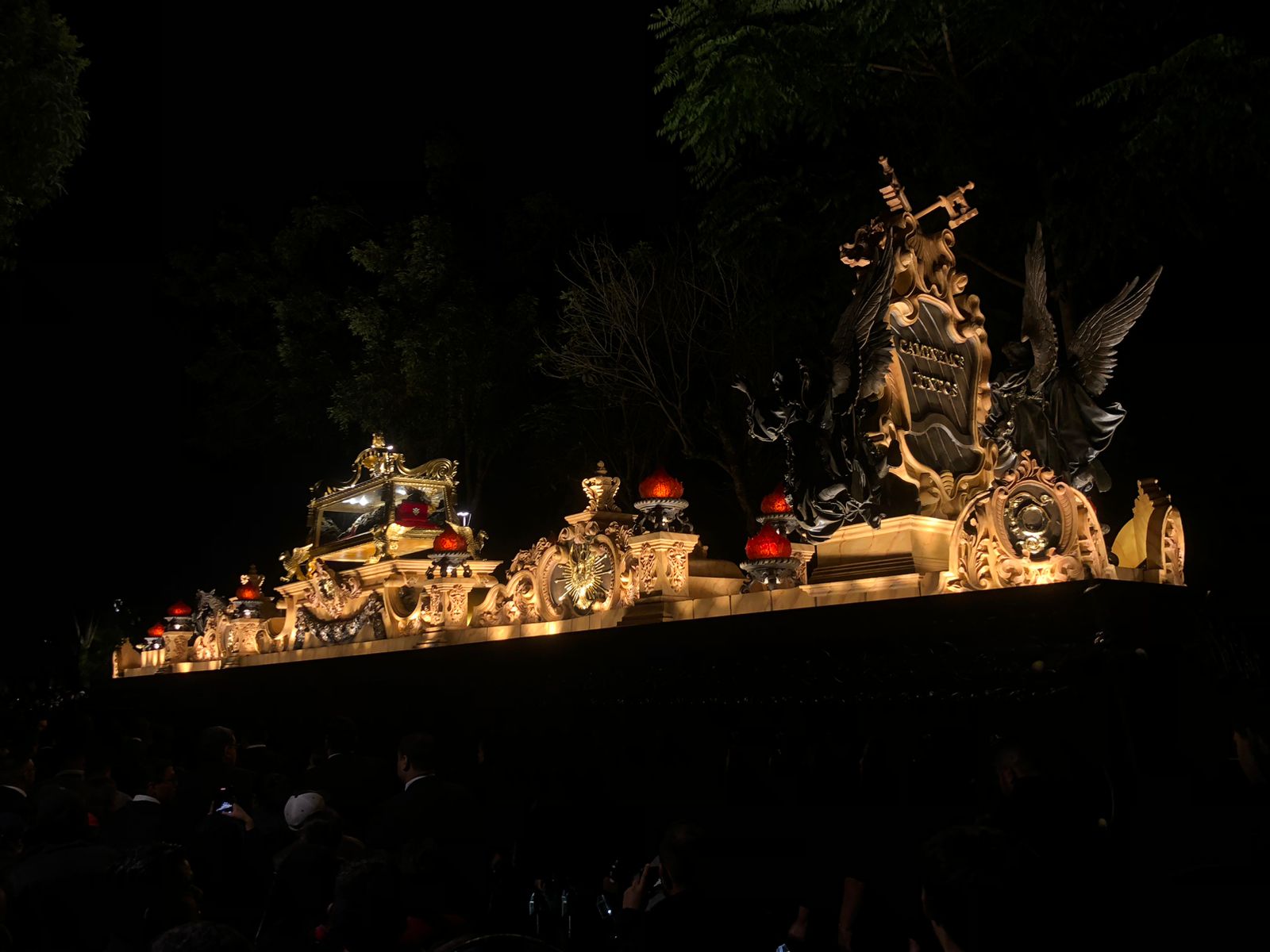 Procesión del Señor Sepultado de la Escuela de Cristo 2025: horarios y recorrido del 2 de noviembre