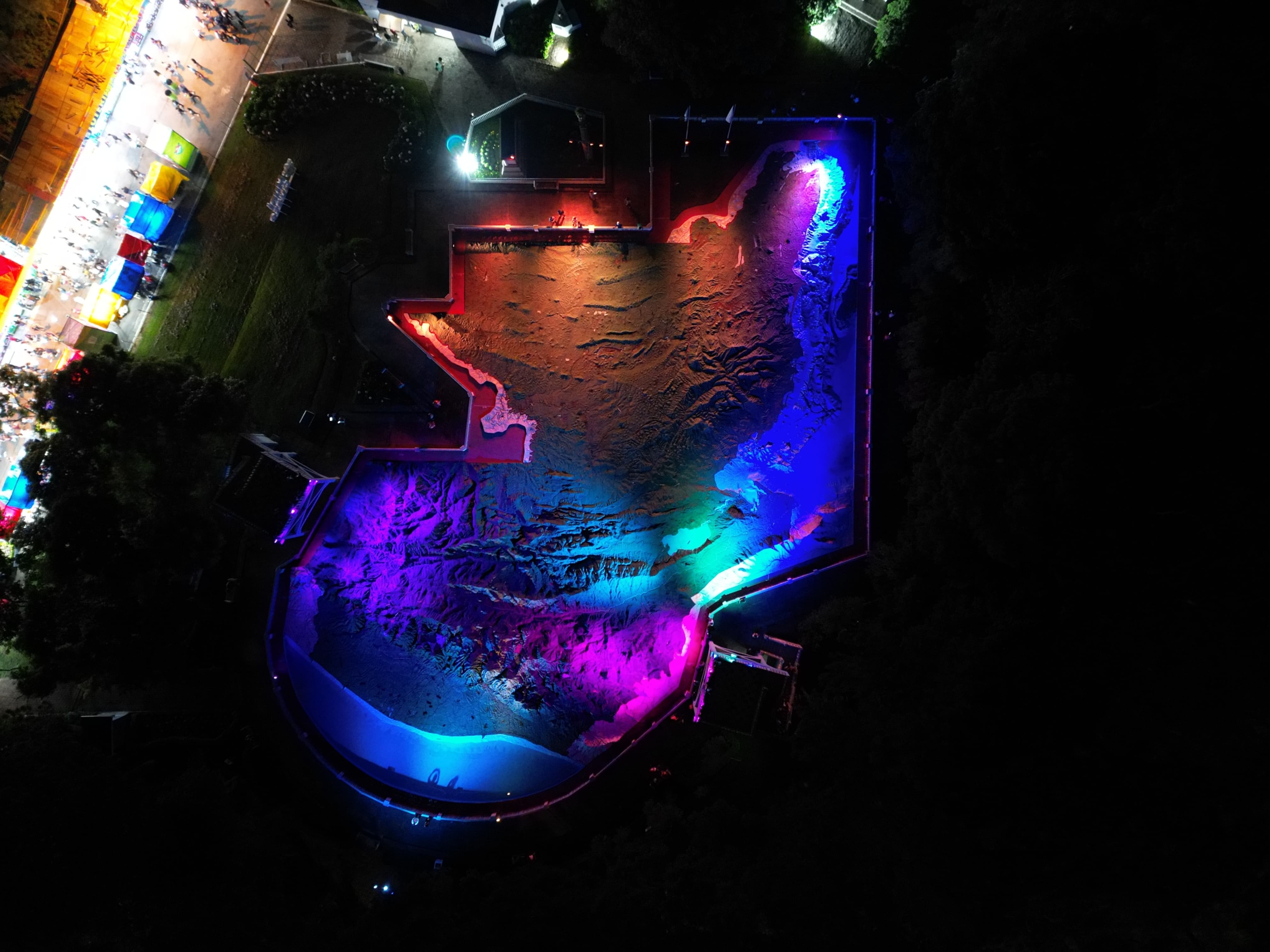 “Navidad Encantada” en el Mapa en Relieve: actividades y horarios para disfrutar en zona 2