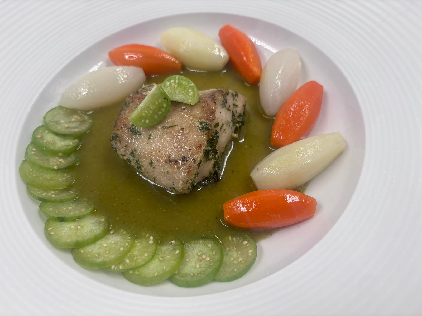 Ingrediente estrella: pescado en salsa de miltomate