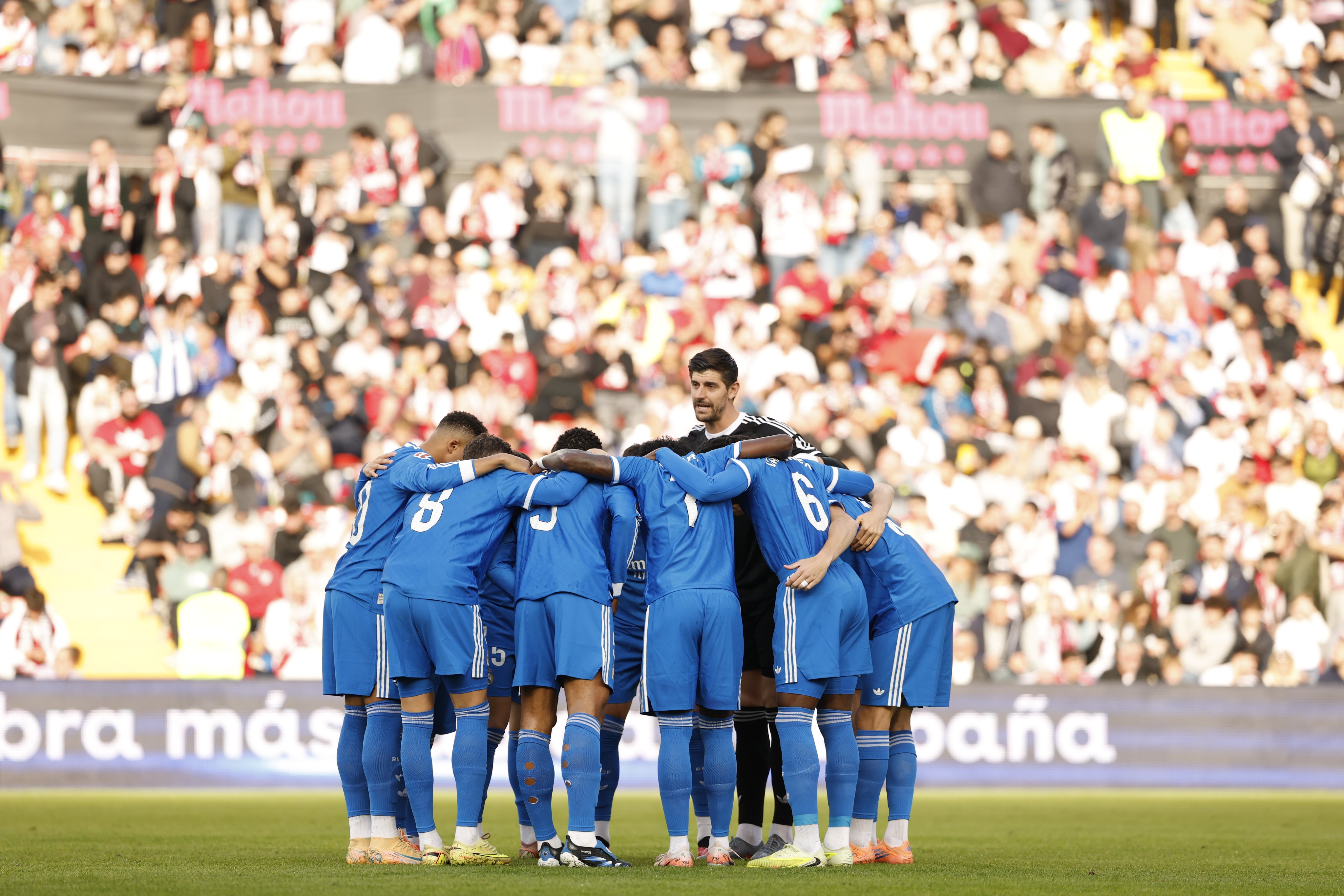 VIDEO | Así fue la jugada polémica que el Real Madrid reclamó como penalti ante el Rayo Vallecano