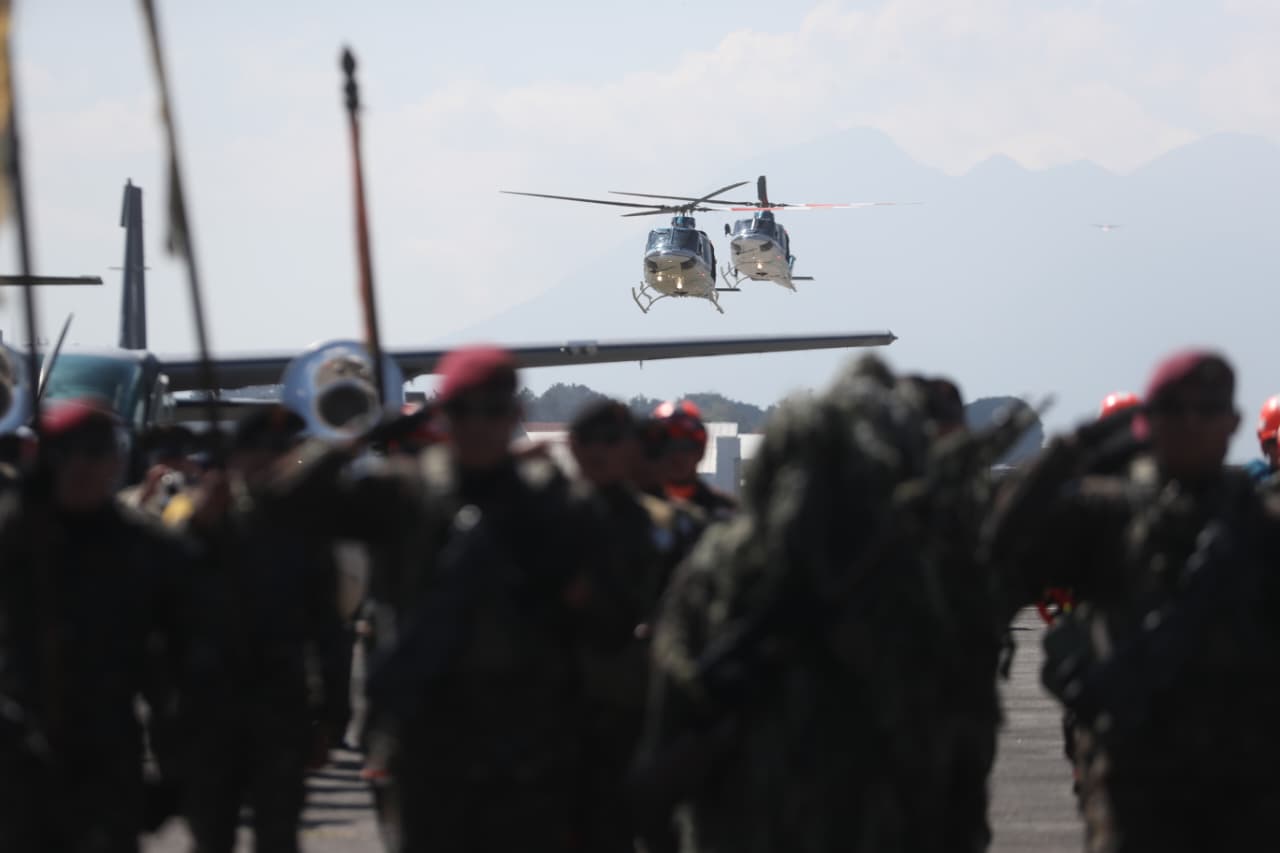 Arévalo pide diagnóstico de capacidades militares y anuncia Comando Aéreo del Sur renovado