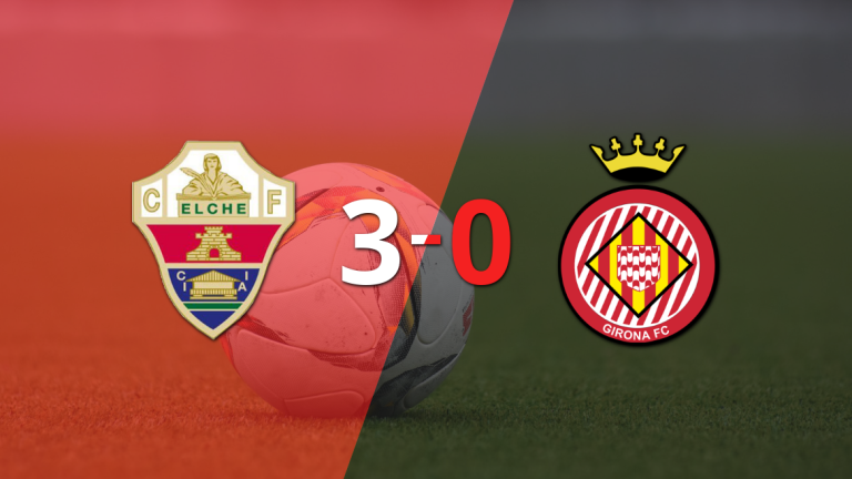 Rafael Mir anotó un doblete en la goleada 3-