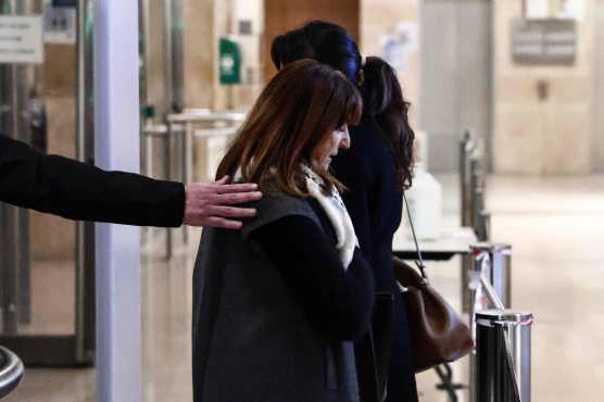 Jeannine Sollacaro, widow of Antoine Sollacaro, leaves the Bouches-du-Rhône Assize Court on December 11, 2025, in Aix-en-Provence, southern France, after the verdict on the final day of the trial for the murder of Antoine Sollacaro and the attempted murder of Charles Cervoni. A 30-year prison sentence with a 20-year minimum term was handed down on December 11, 2025, against Bacchiolelli, accused of being the gunman, in the trial over the 2012 killing of lawyer Antoine Sollacaro in Ajaccio, on December 11, 2025.
Ettori, prosecuted for repeat criminal association and on the run since 2020, is sentenced to 15 years in prison. (Photo by Thibaud MORITZ / AFP)