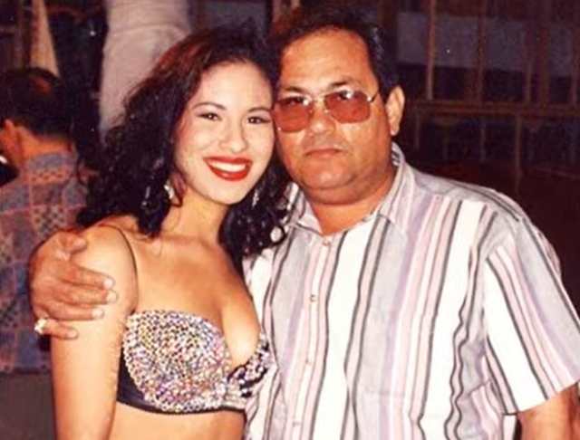 Fallece Abraham Quintanilla, el legado del padre de Selena perdura en la música