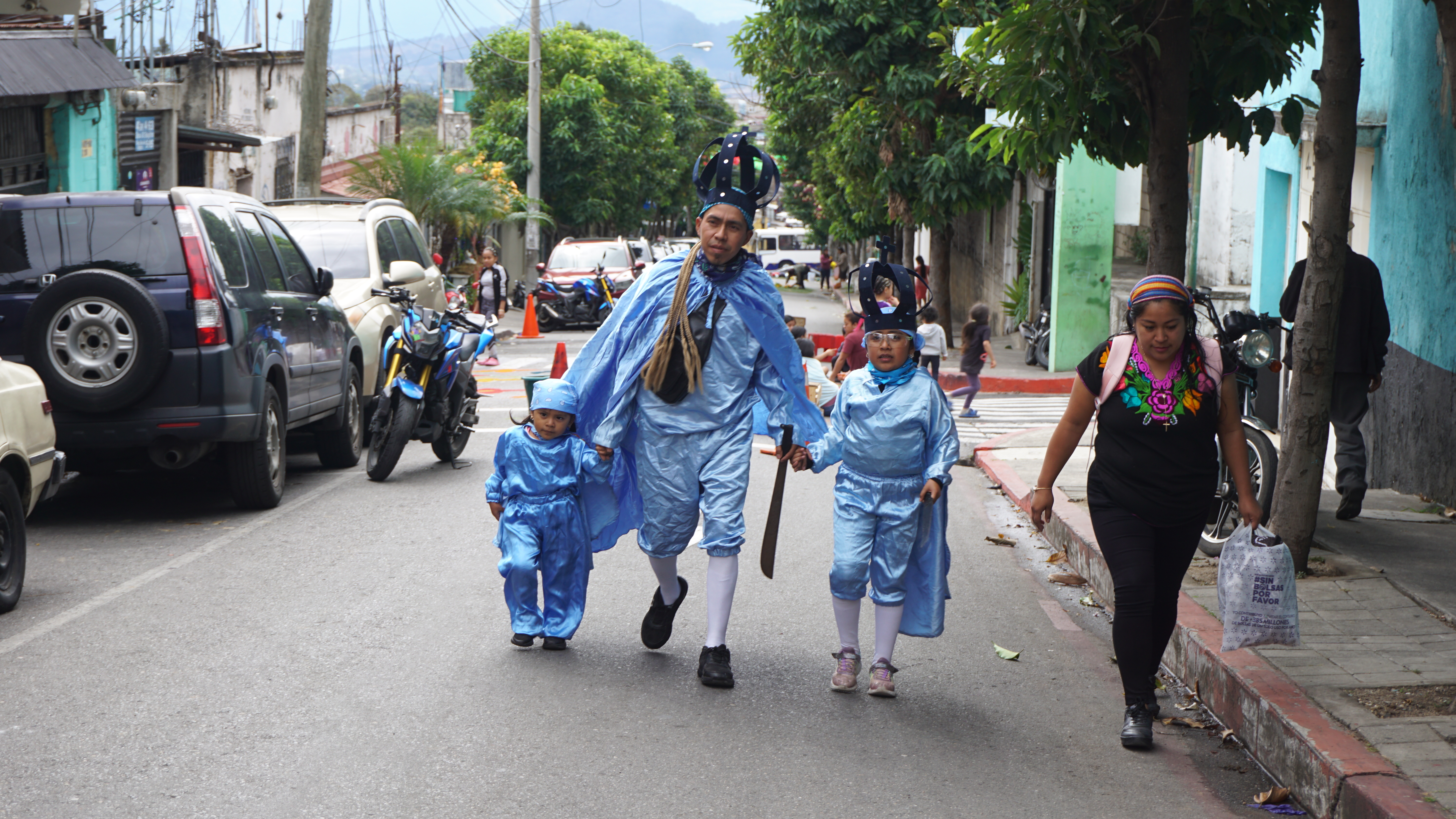 CONSAGRACIÓN DE LA VIRGEN DE GUADALUPE 12'