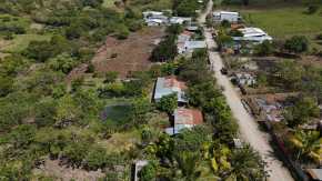 Programa de reservorios de agua en colaboración de la Organización de Naciones Unidas (ONU), el Ministerio de Agricultura Ganadería y Alimentación (MAGA) y el gobierno de Suecia en el corredor seco en el departamento de Jalapa, en el municipio de San Luis Jilotepeque, en las aldeas de San José Las Pilas y Los Magueyes.

Foto Prensa Libre: José Sánchez
19/11/2025