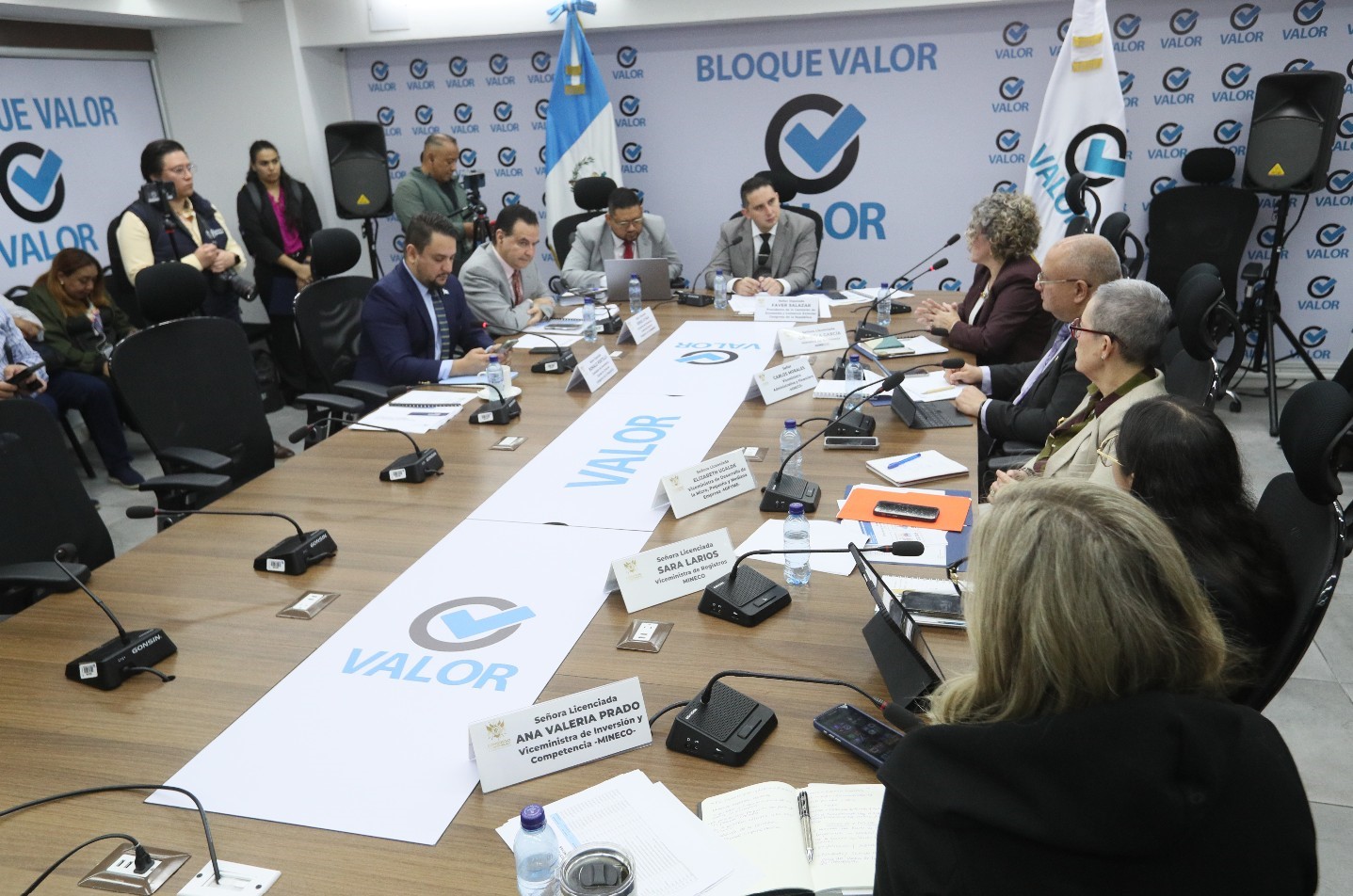 Gobierno se apresura para eliminar barreras al comercio con EE. UU. y cumplir con compromisos