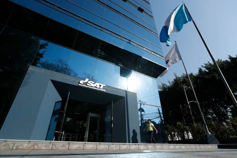 Trabajadores no agrícolas en la capital comenzarán a pagar ISR tras aumento al salario mínimo 2