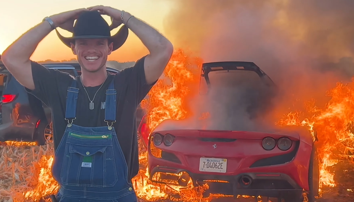 ¿Por incendiar su Ferrari? El youtuber que podría ser condenado a cinco años de prisión en EE. UU.
