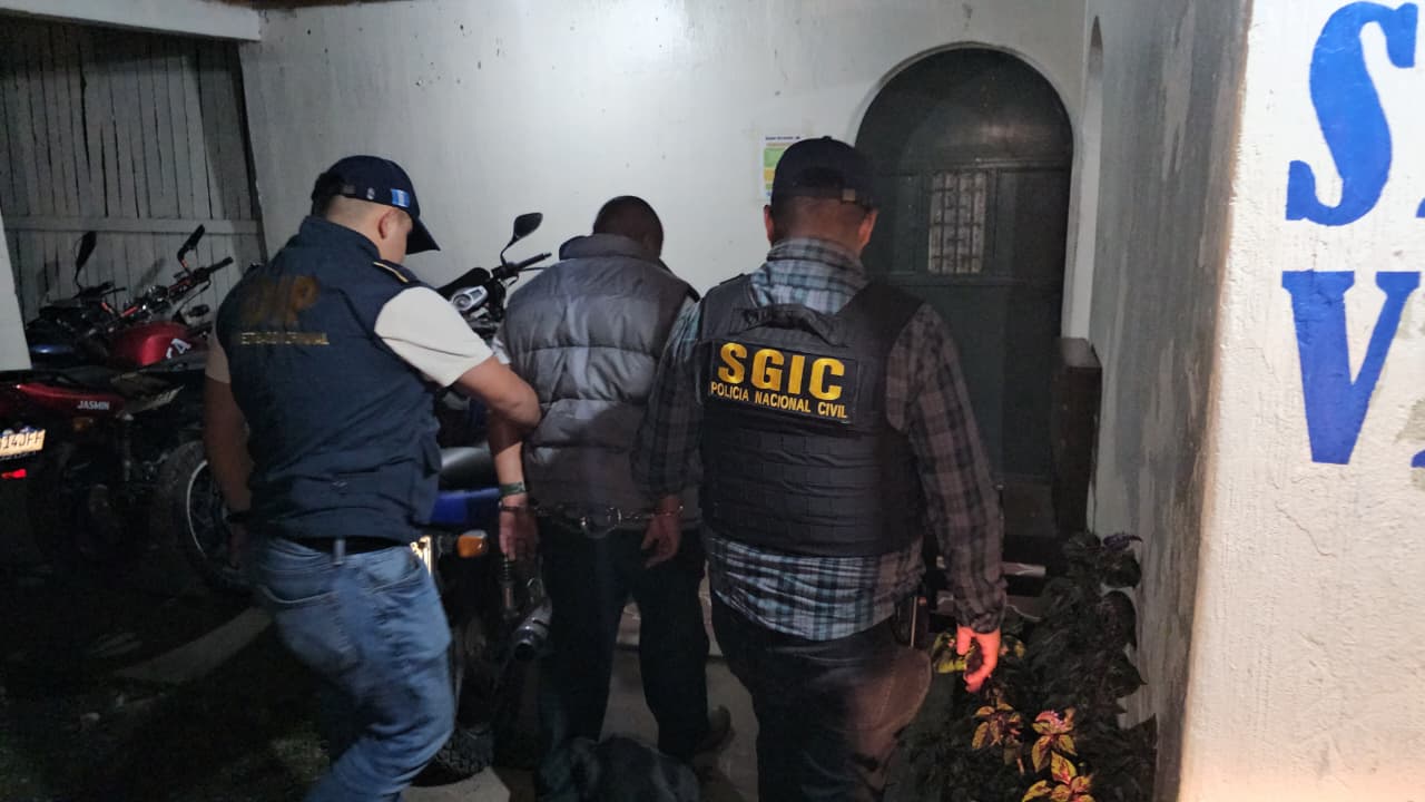 El predicador que huía de la ley: capturan en Santa Cruz Verapaz a supuesto pastor con historial criminal