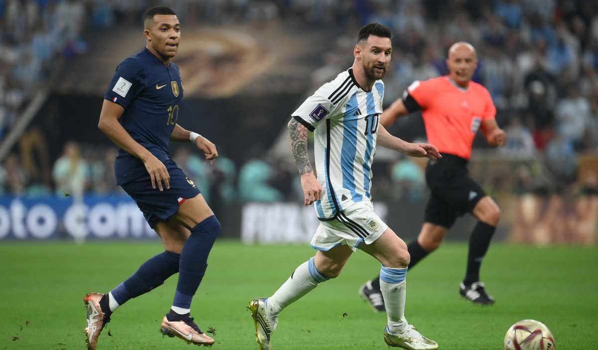 Lionel Messi y Kylian Mbappé