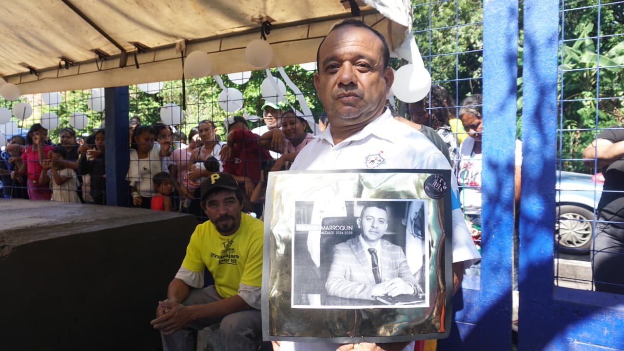 ENTIERRO ALCALDE DE MASAGUA ESCUINTLA NELSON MARROQUIN'