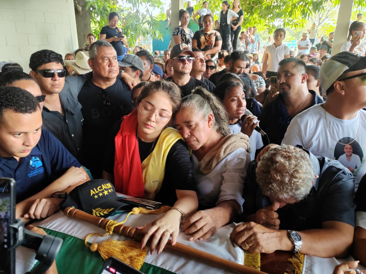 ENTIERRO ALCALDE DE MASAGUA ESCUINTLA NELSON MARROQUIN'