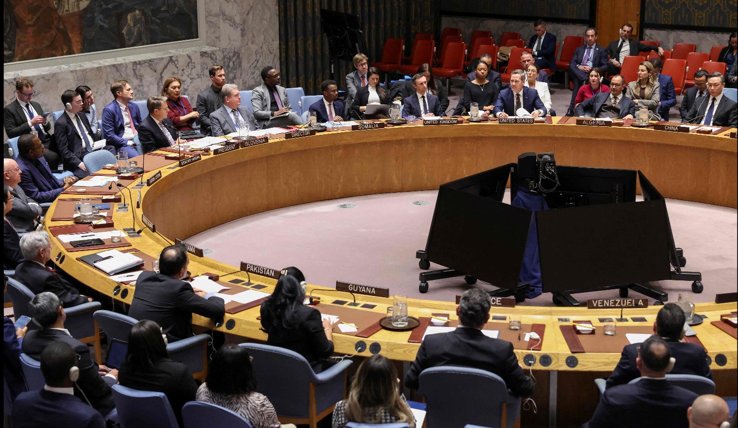 La ONU celebra una reunión de emergencia por la escalada entre EE. UU. y Venezuela. (Foto Prensa Libre: AFP)