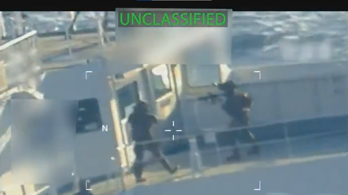 Video: El momento en el que EE. UU. confisca un nuevo barco petrolero en las costas de Venezuela